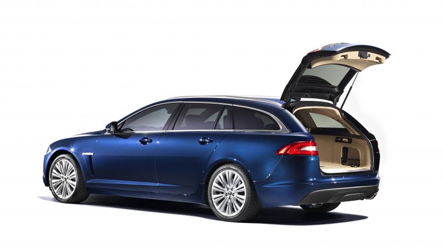  Jaguar XF Sportbrake 2012 года  (фото 41 из 63)